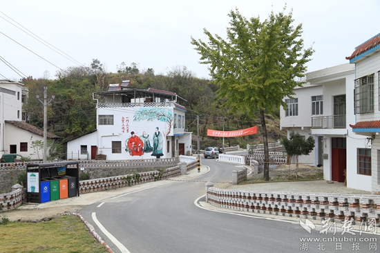 8、中國(guó)傳統(tǒng)村落大堝村_副本.jpg
